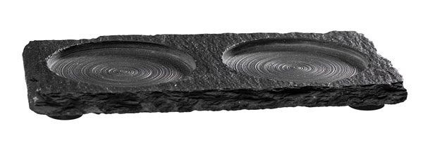 Plošča iz naravnega skrilavca APS, 15 x 8 cm, debelina materiala 4-7 mm, z 2 ramenoma Ø 6 cm, 00971