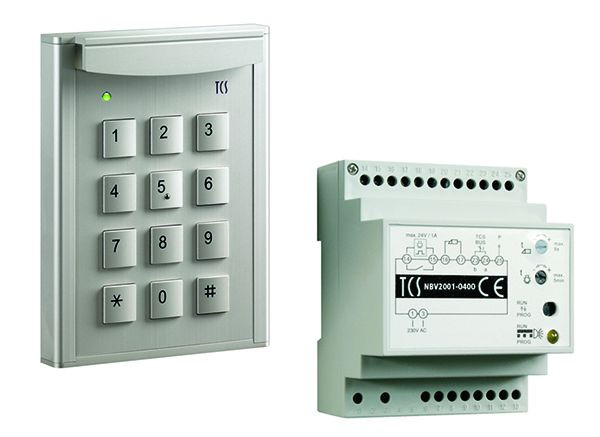 Koda sistema za krmiljenje vrat TCS: paket s kodno ključavnico 12 kodno ključavnico za do 10 številčnih kod, eloksirano srebro, krmilna enota BVS20, PZF5000-0010